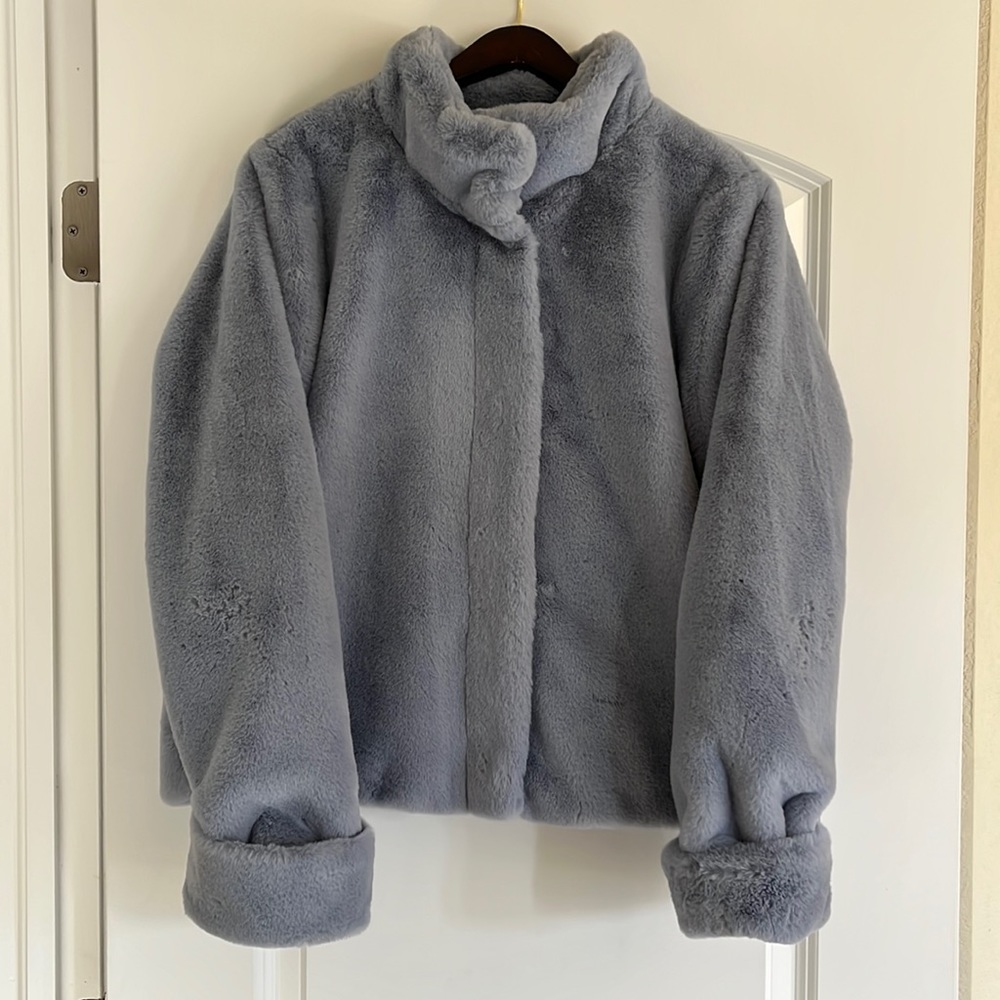 Anthropologie Faux Fur Jacket. Size medium.